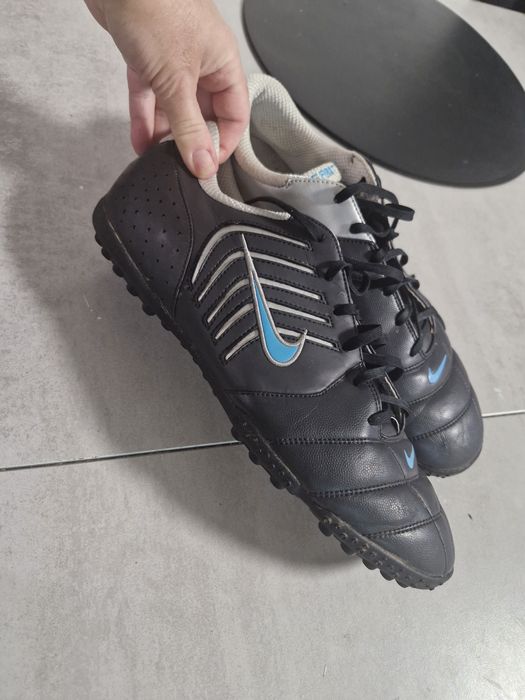 Nike first touch 46р орігінальні сороконіжки