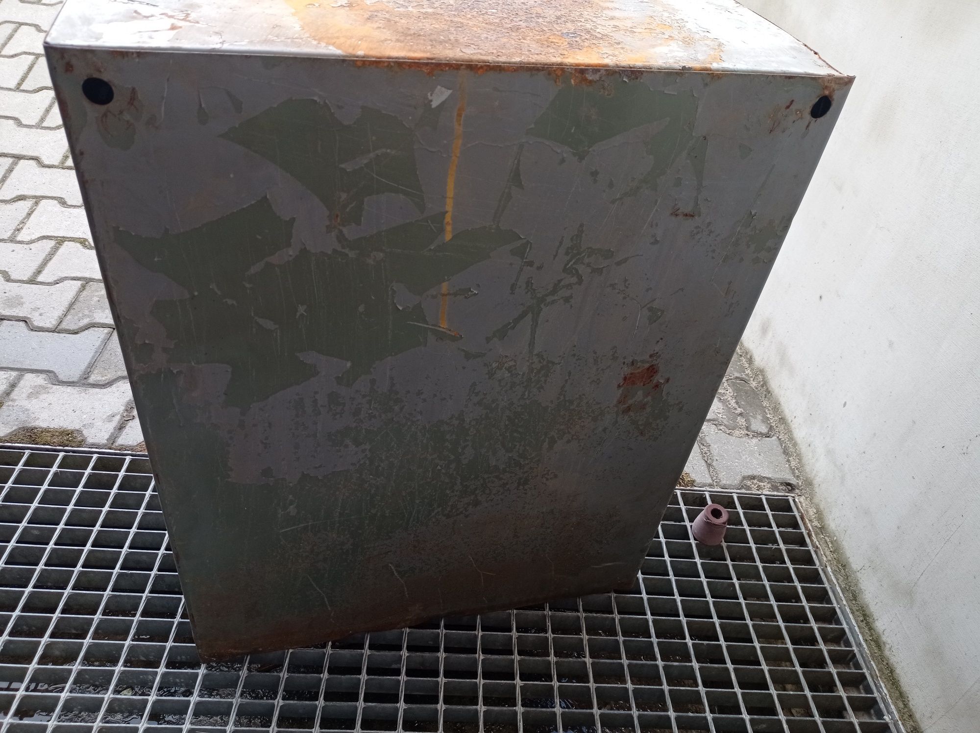 Szafka narzędziowa metalowa prl. Bhp