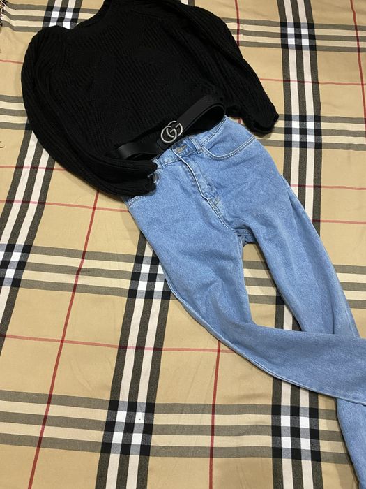 Продаю класний светер овер розпродаж стильний