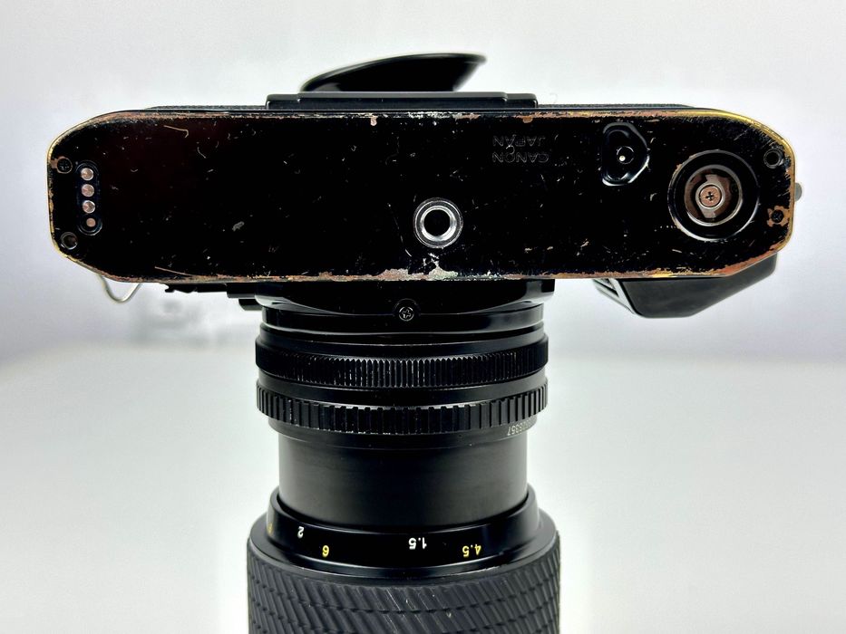 Canon A-1 + Tokina 80–200mm f/4.5 | Tani zestaw