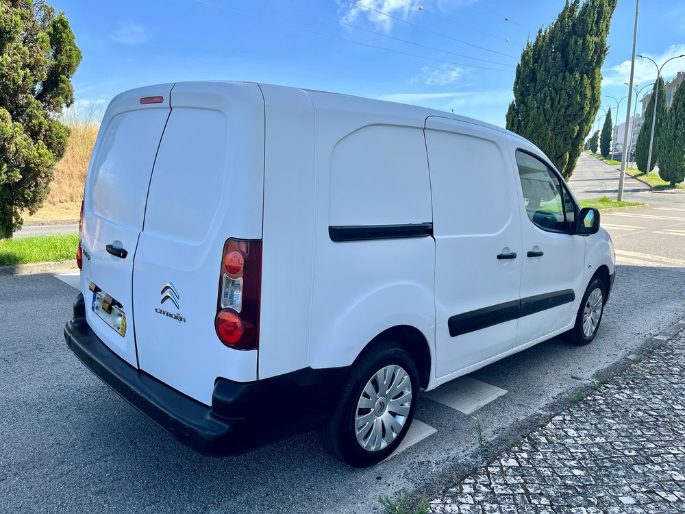 Citroen Berlingo 1.6 BlueHDi 100 LONGA 3 LUGARES AC