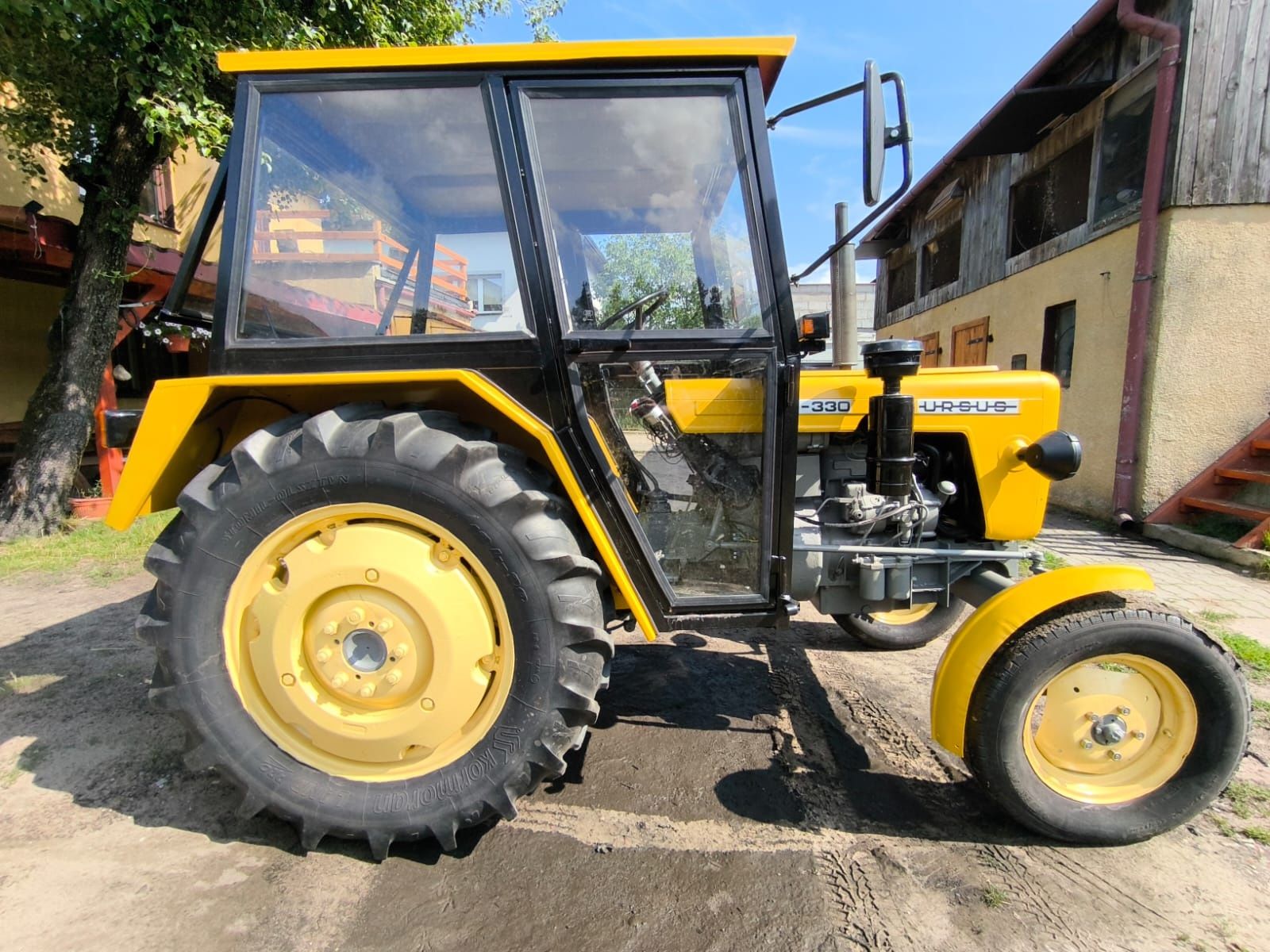 Ciągnik Ursus C-328