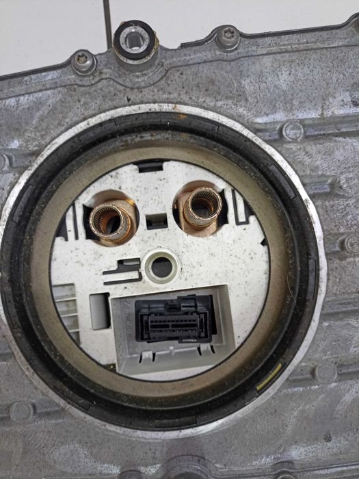 Izolator akumulatora baterii Porsche taycan 1