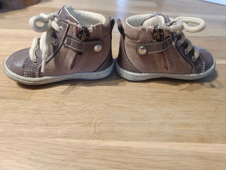 Buty trzewiki Primigi rozmiar 18