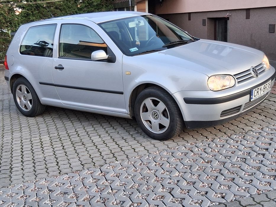 Sprzedam Volkswagen Golf IV 1.6 benzyna