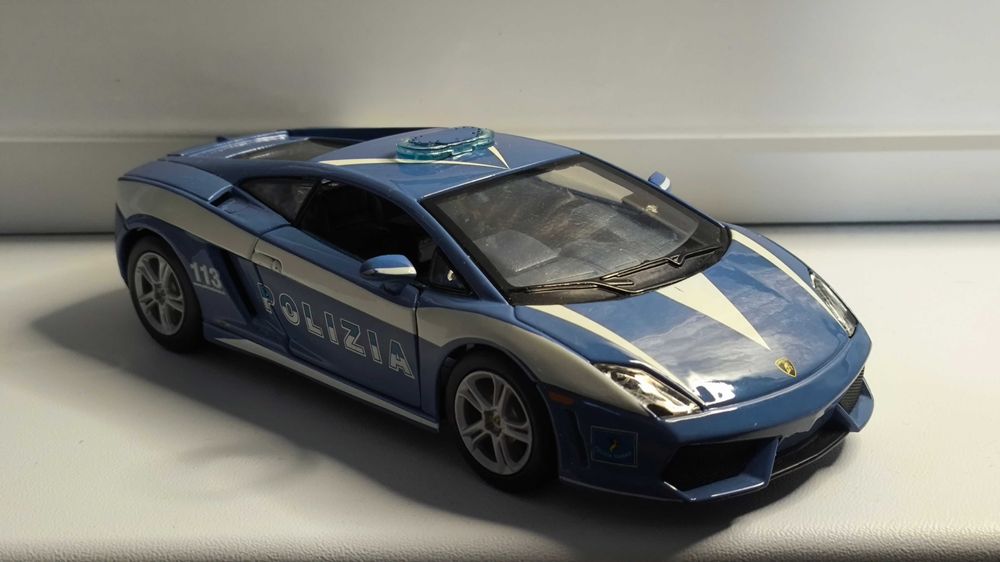 Модель, машинка Lamborghini Gallardo LP 560-4 1.24 Maisto поліція