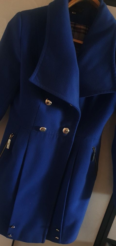 Пальто жіноче синє. Пальто модне