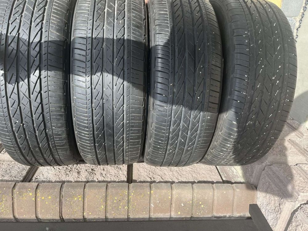 Резина r17 215/60 Bridgestone