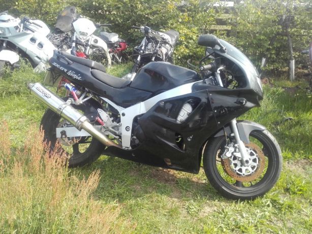 Kawasaki zx 6 r zx6r zx600 ninja lagi tarcze felga bak gaźniki części