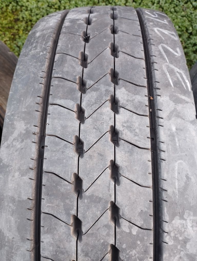 Opona ciężarowa używana Goodyear 315/70R22,5