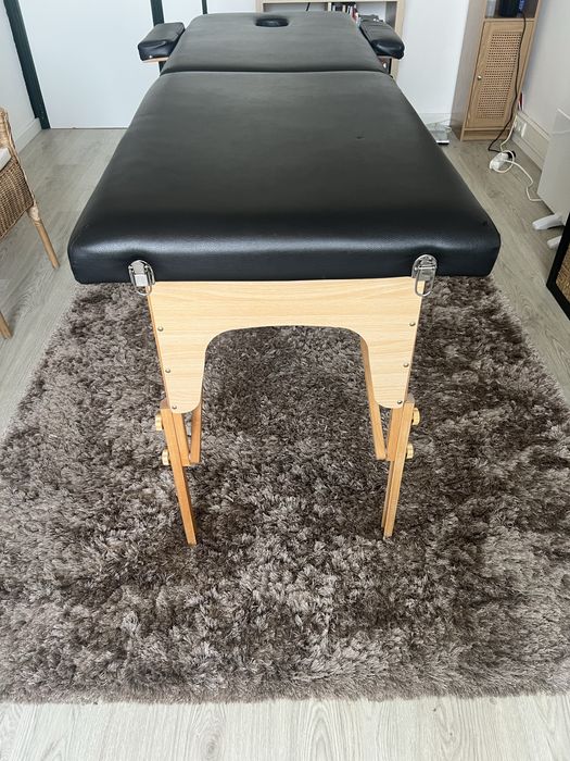 Marquesa de massagem preta