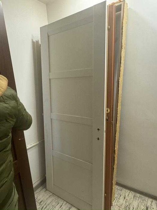 Продам нові італійські двері