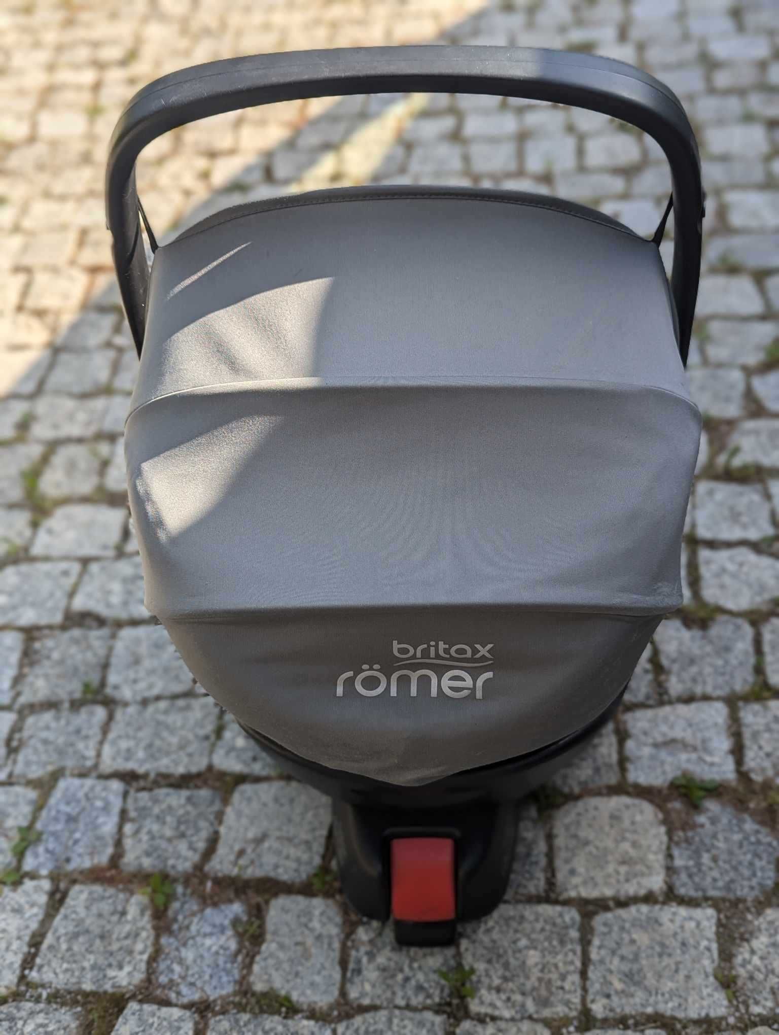 Fotelik samochodowy britax romer baby safe z bazą ISOFIX