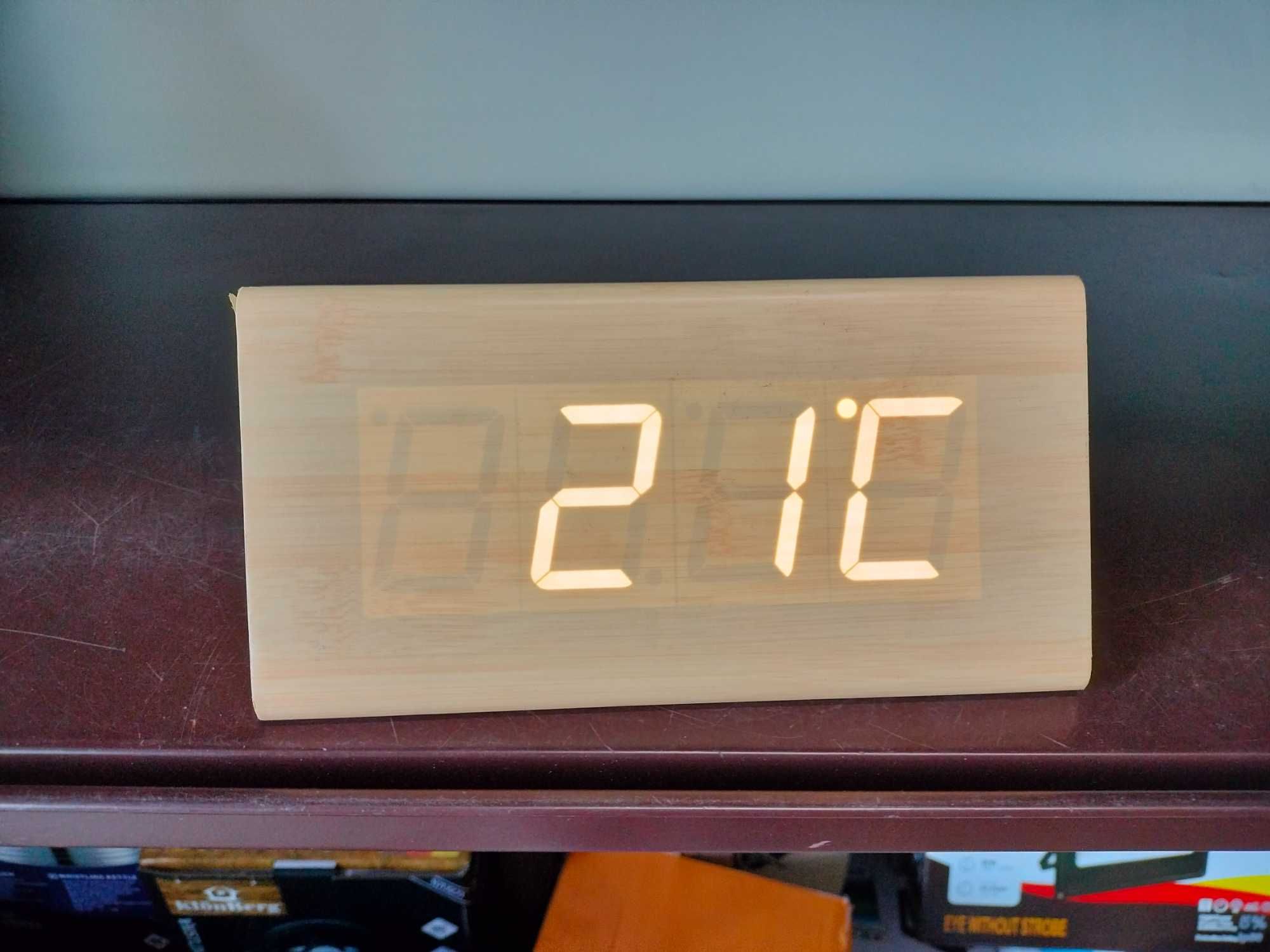 BUDZIK ZEGAR elektroniczny termometr alarm cyfrowy zegarek stojący jas