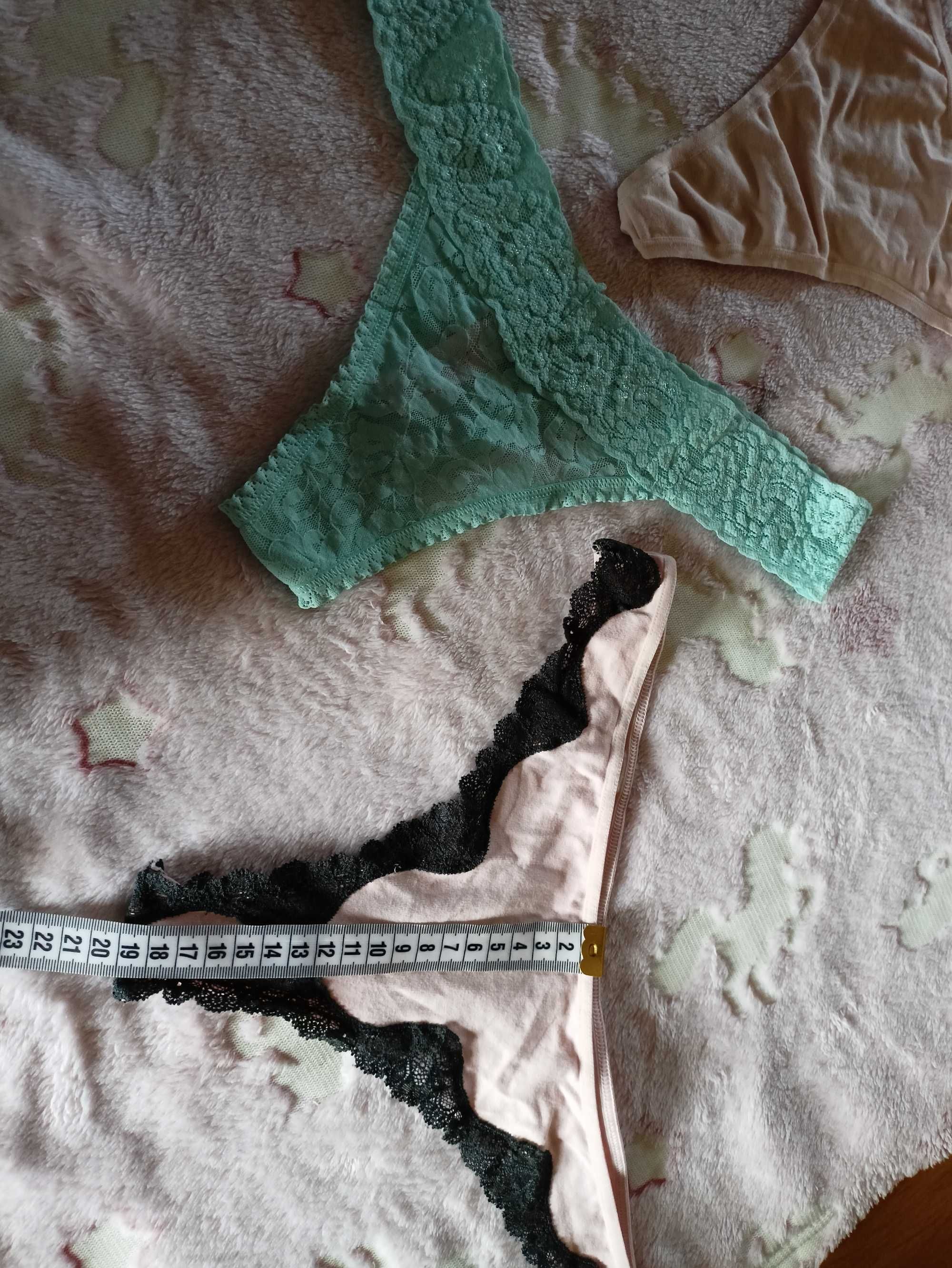 Nowe stringi Izod, EXpress, Secret Treasure, M