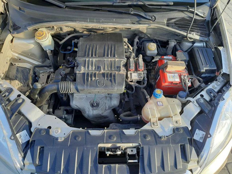 Fiat Linea 1.4 бензин 2013 року