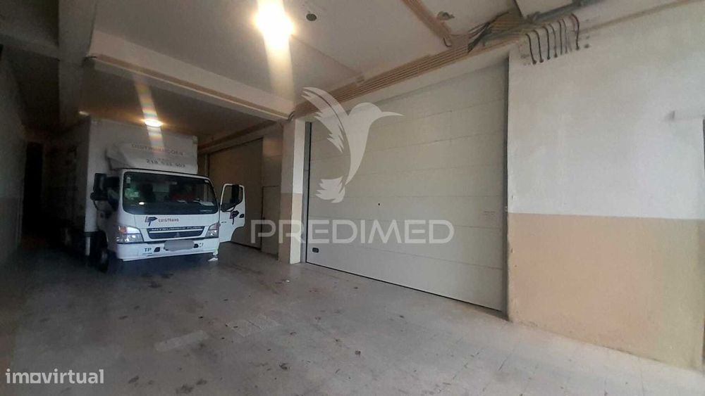 Espaço armazenagem VÁRIAS ÁREAS Portela Aeroporto