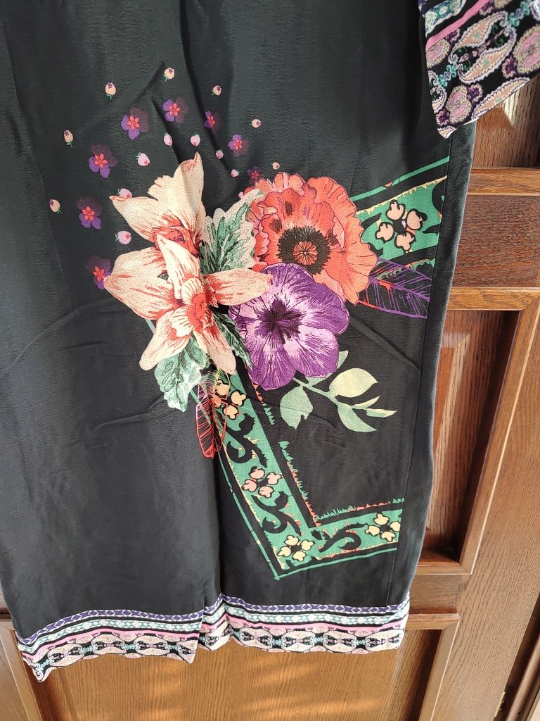Nowa sukienka Desigual - r.40