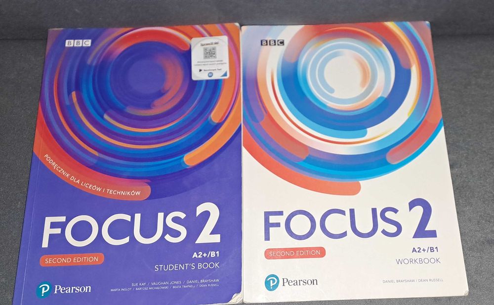 Sprzedam podreczniki LO klasa 1