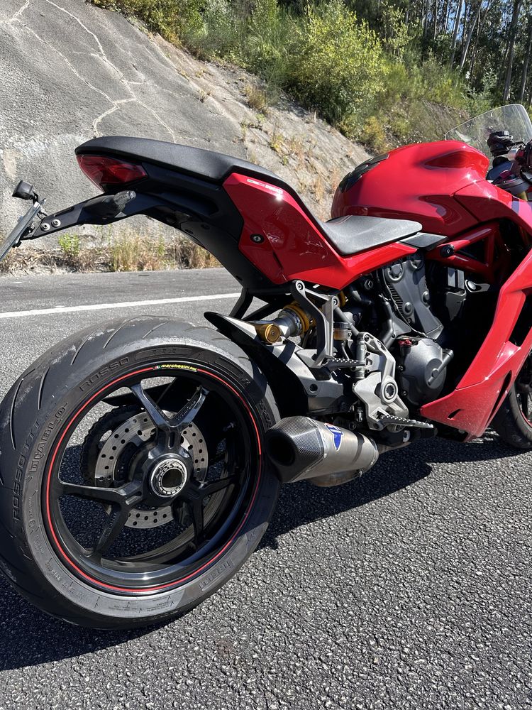 Ducati Supersport S