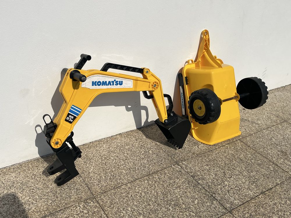 Trator escavadora de brincar