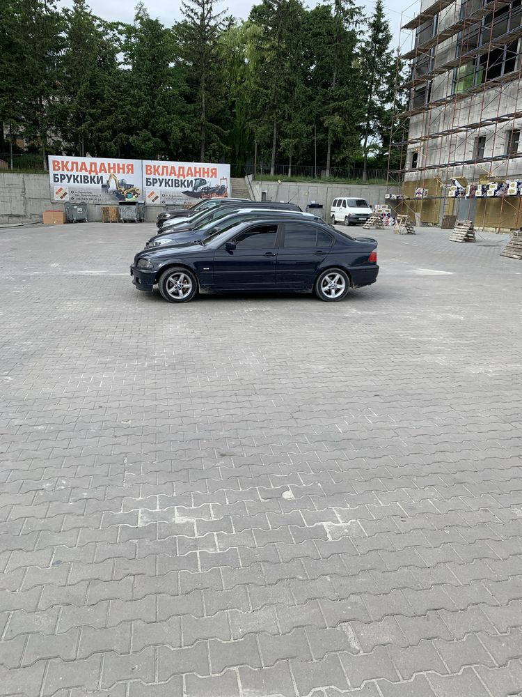 Продаж авто BMB e46