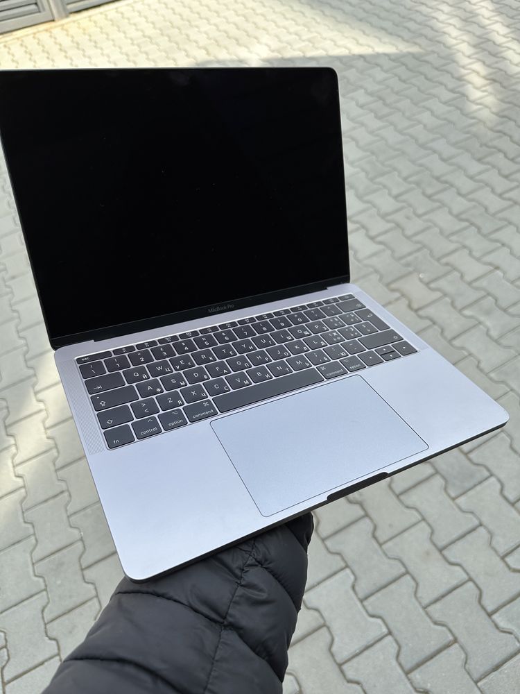 Ноутбук Apple MacBook Pro 13 2017 A1708 оригінал запчастини, ремонт