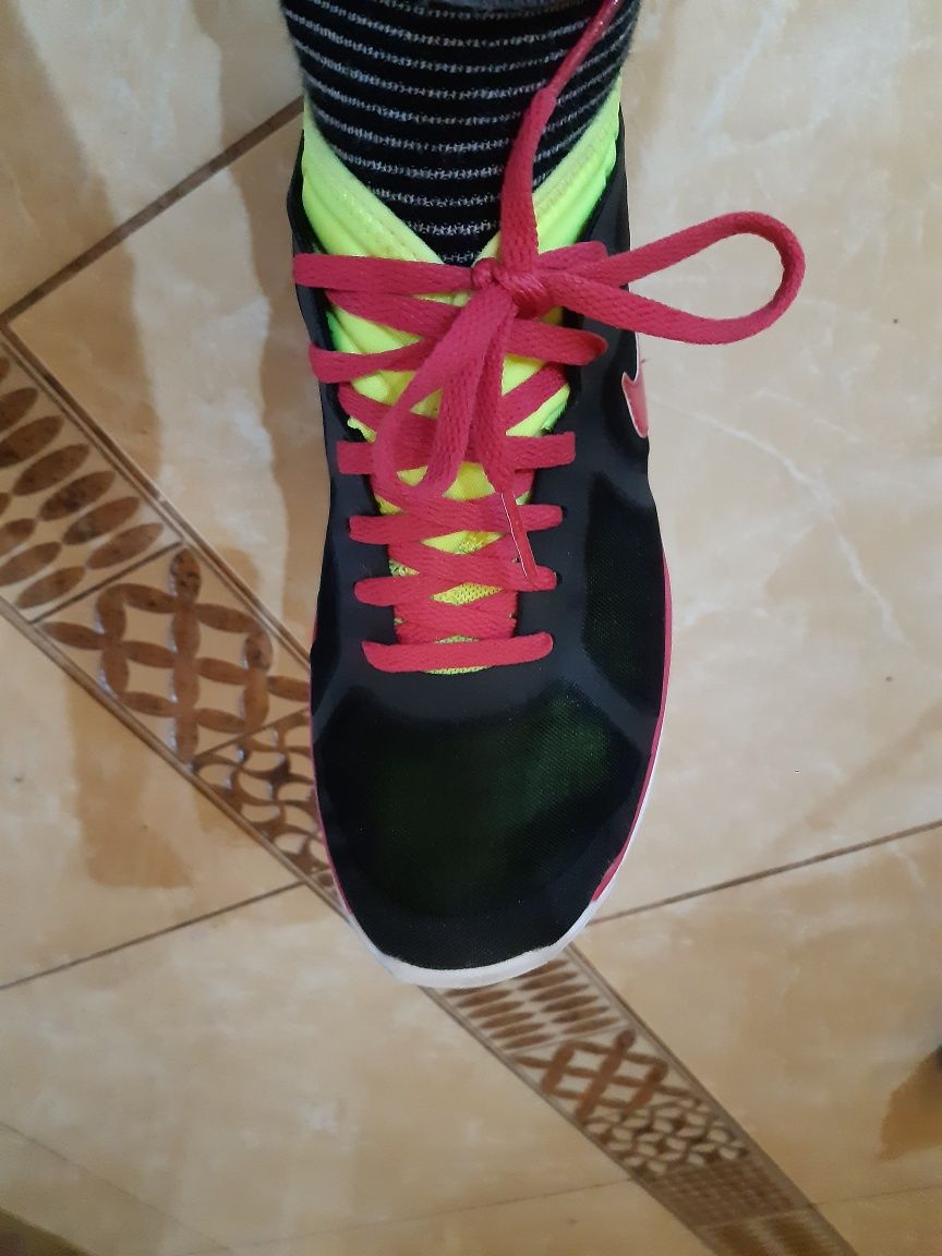 Buty Nike Lunarbase r. 38,5