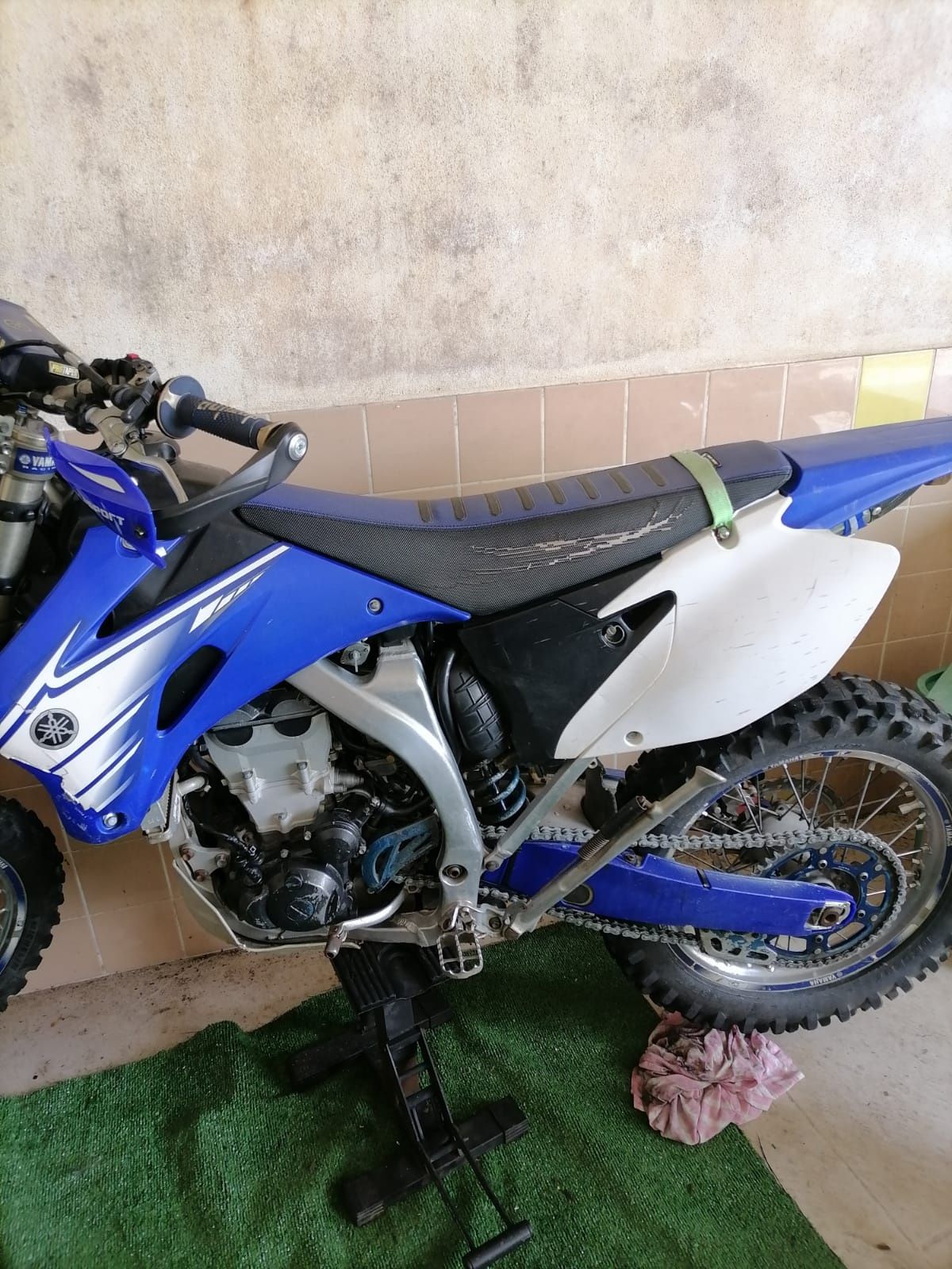 Yamaha wr 450...