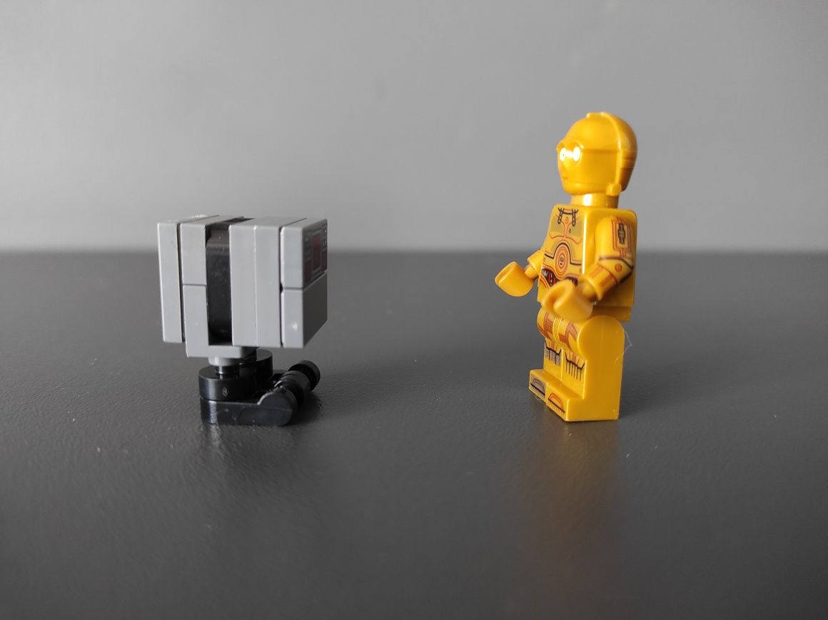 LEGO Minifigurka C3-PO oraz droid Gonk