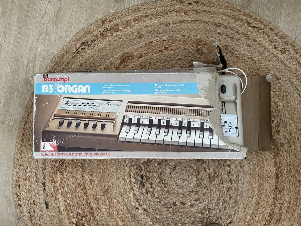Orgão bontempi b3 com caixa