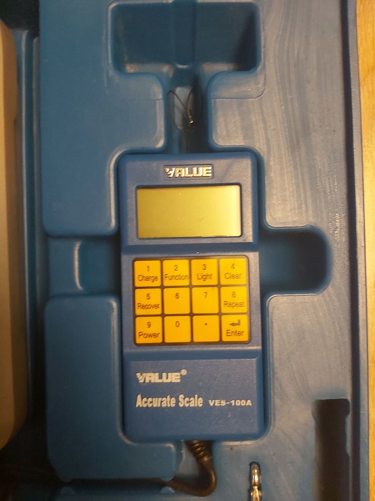 Waga Value VES-100A