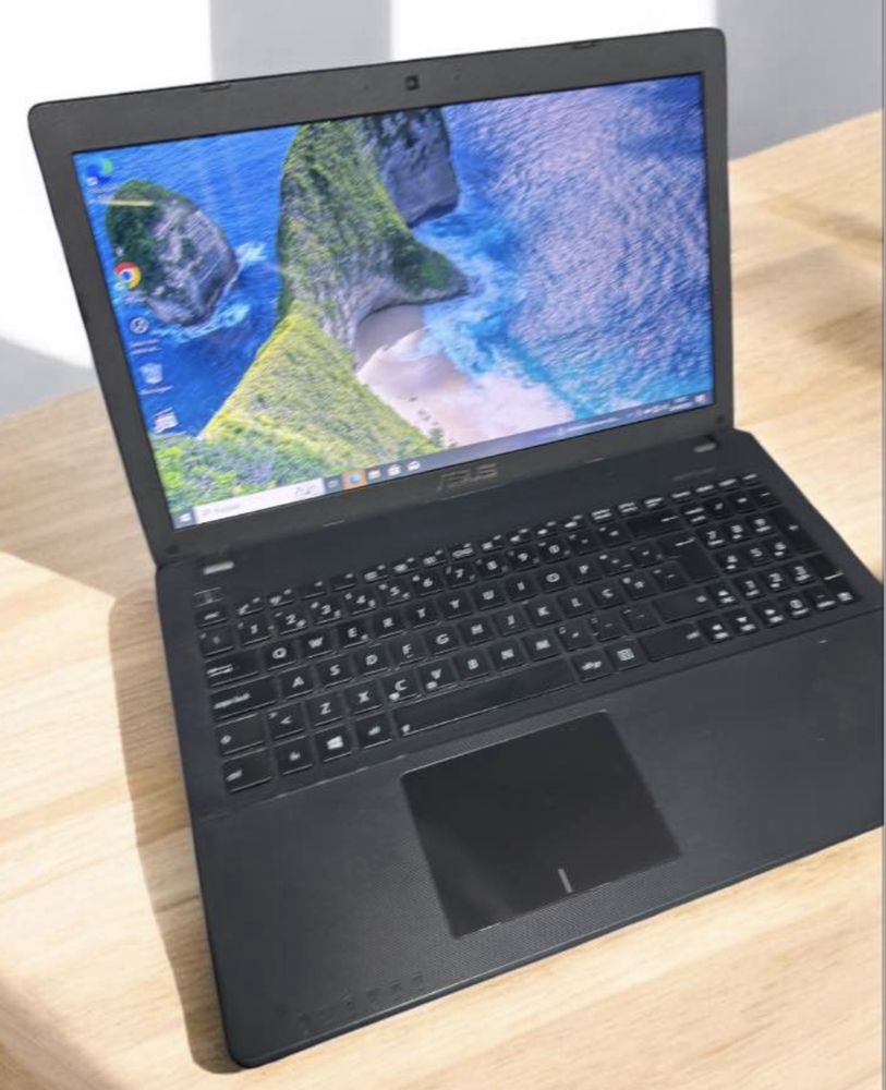 Portatil asus i7