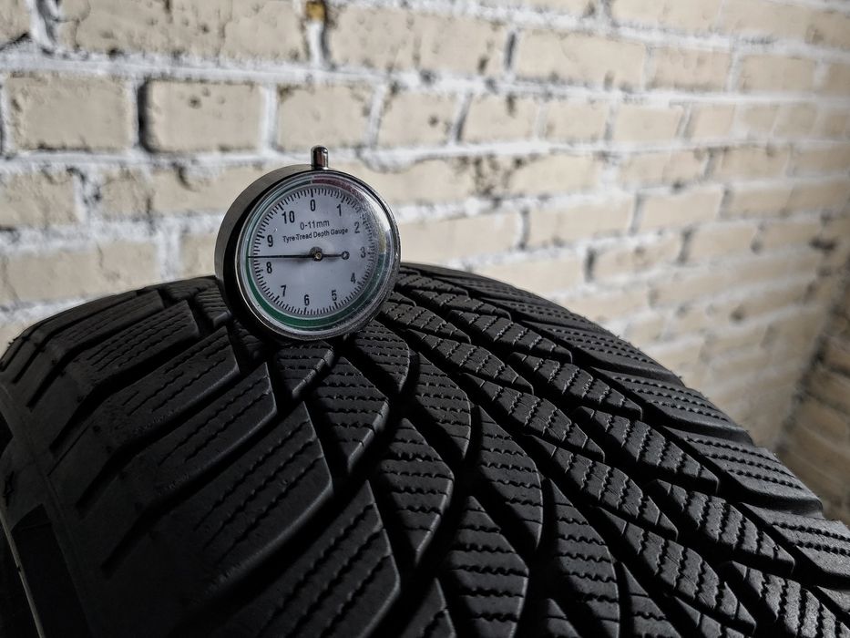 Зимові 195/55r16 Bridgestone | 8.5mm | 2024 | Преміум шини | Як нові