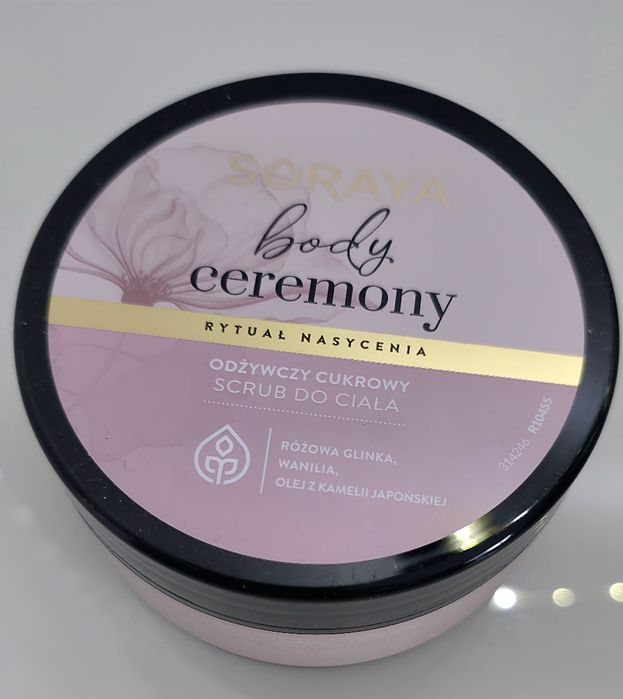 SORAYA odżywczy scrub do ciała glinka 200g nowy