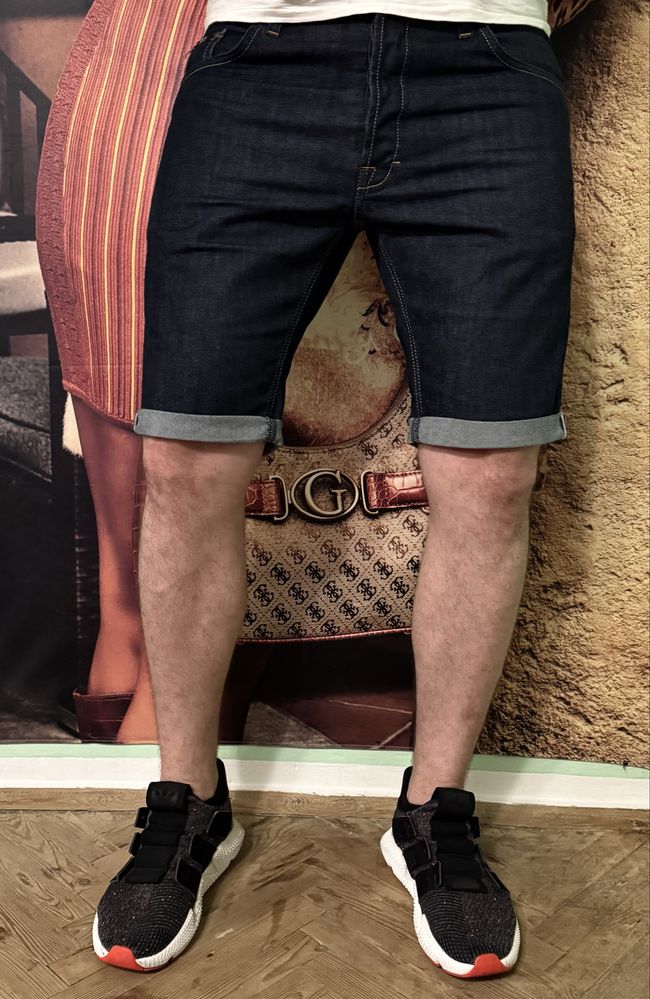 Джинсові шорти Hugo Boss