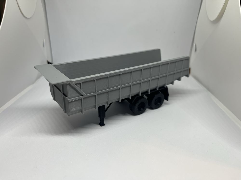 Model naczepy Zremb wywrotka 1:43