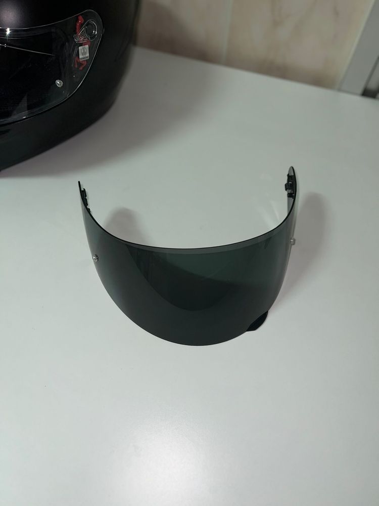 Capacete AGV Preto com Viseira Preta