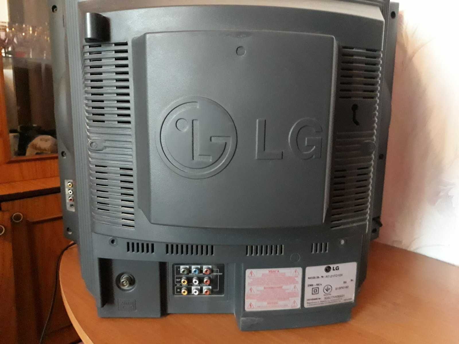 Продам телевизор LG RT - 21FD15V. Рабочий