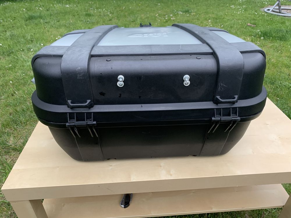 Komplet kufrów GIVI TRK monokey