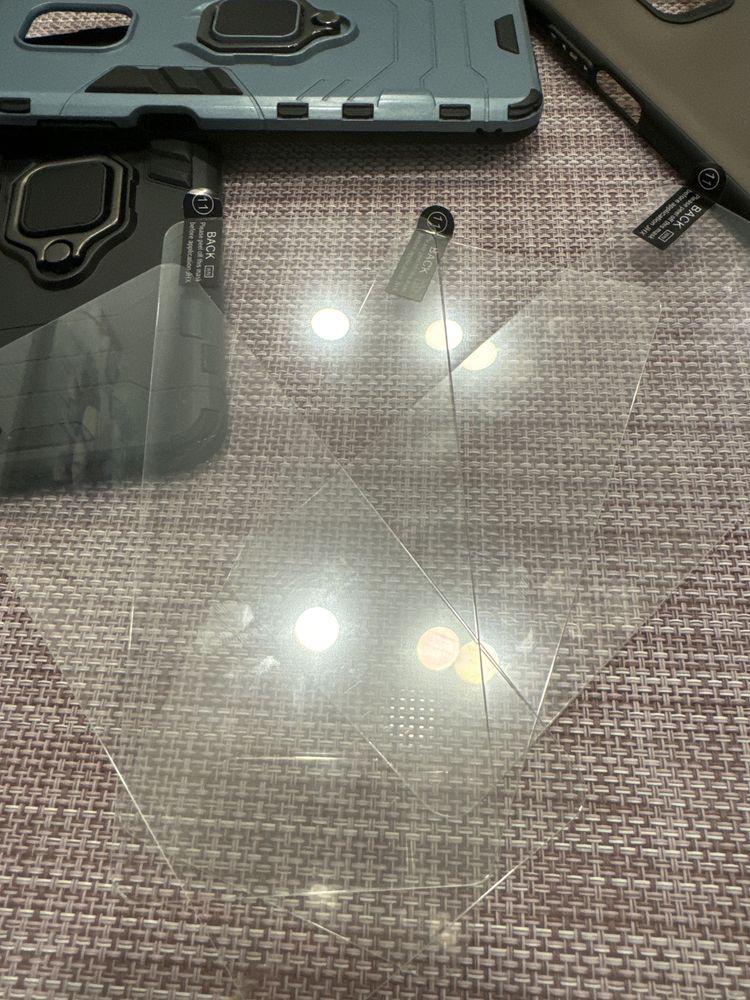 Комплект чехлов для  Redmi Note 9 Pro защитные стекла