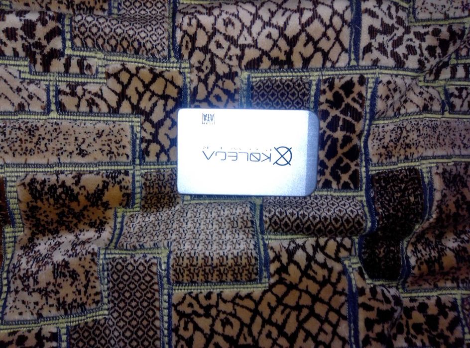 Внешний жорсткий диск на 500 гг.