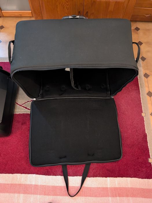 Colunas Som Yamaha Stagepas 600i + Stands + Mala de Transporte