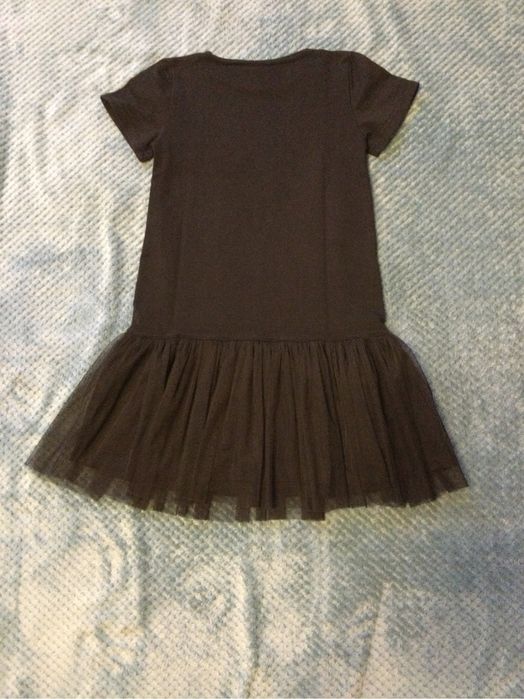 Sukienka dla dziewczynki rozmiar 140/146