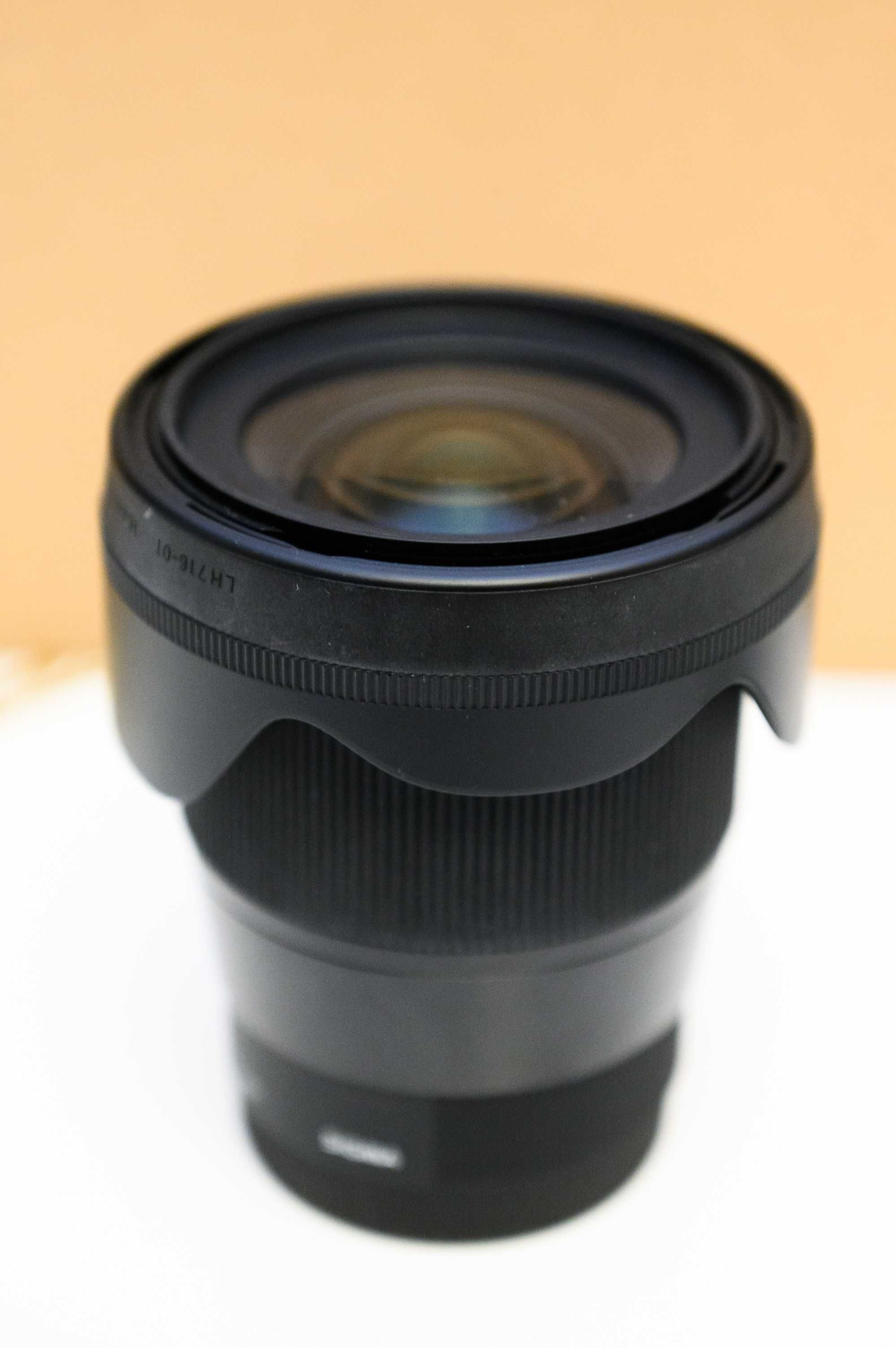 Obiektyw Sigma Sony E 16 1.4 DC DN  -
