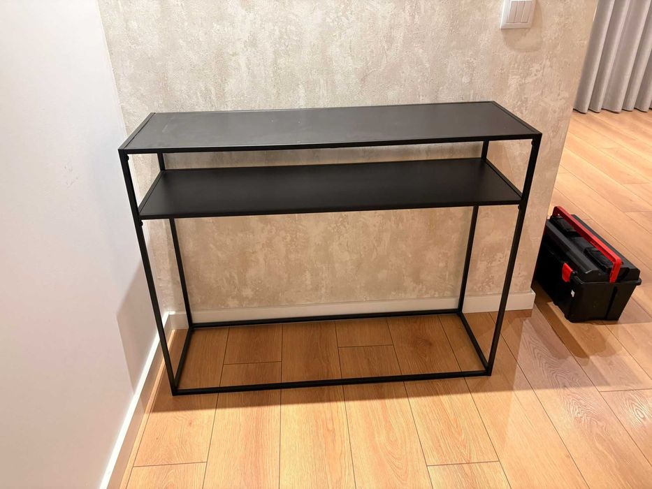 Consola / Aparador em metal preto – estilo moderno