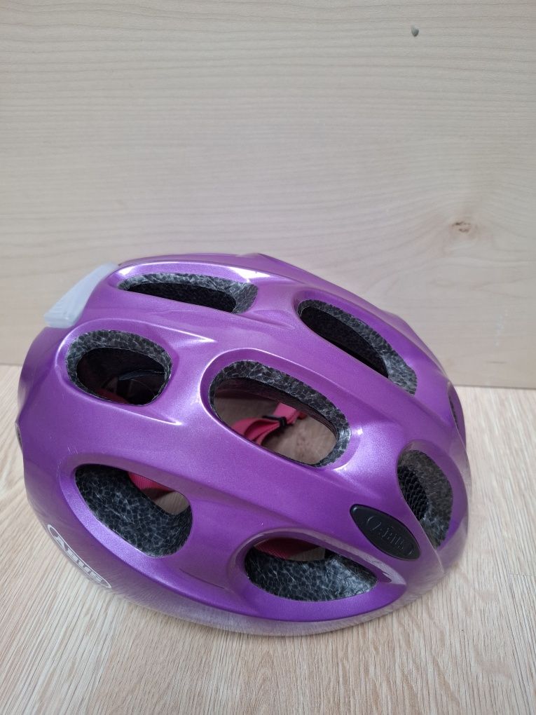 Fioletowy kask Abus Youn-In 48-52 cm