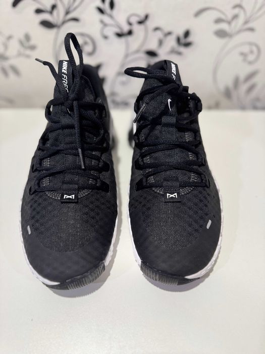 Кросівки тренувальні  Nike FREE METCON 5 DV3950-001, 42р