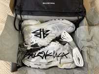 Кросівки Balenciaga Runner Grafitti White