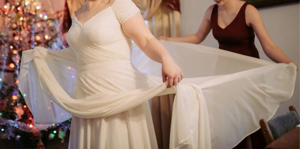 Elegancka sukienka ślubna